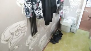 Tini kis csajt a pasija haverja dugja