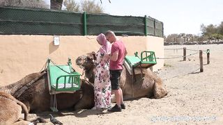 Méretes kannás arab picsa baszása