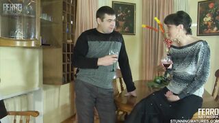 Orosz mami a nevelt fiával kúrel