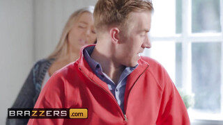 Brazzers - Petite Princess Eve és méretes káró