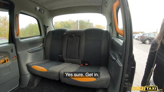 Fake Taxi - Tini kisasszony és a hatalmas taxis örömrúd