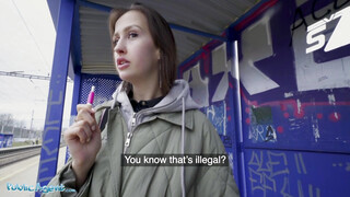 Public Agent - Fiatal csajszi pénzért dug