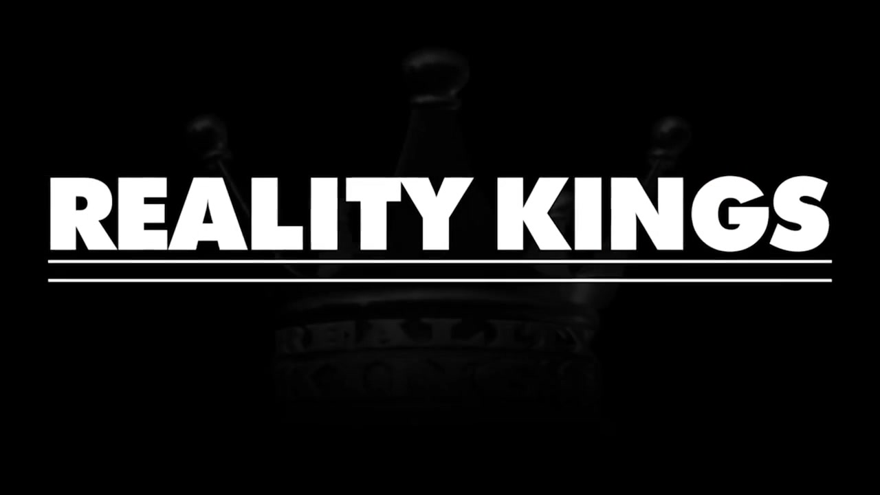 Reality Kings - Alexis Fawx fiatalabb pasival dug