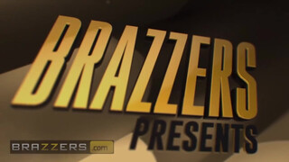 Brazzers - Cherie Deville tini pasival közösül
