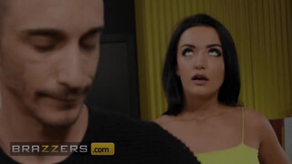 Brazzers - Zuzu Sweet-et análba keféli a Barista pasi