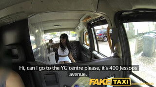 FakeTaxi - Kiki Minaj barna picsája megdugva