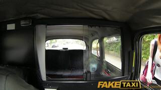 FakeTaxi - Zara DuRose hátsó bejárata megdugva