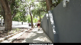 GingerPatch - szépséges pici vörös nőci és a szomszédja