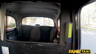Fake Taxi - 19 éves tini bige baszni akart