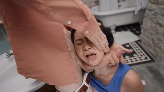 Brazzers - Ruby Sims benyeli a méretes fehér dákót