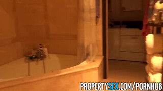 PropertySex - fullos csoki ingatlanos és a vásárló