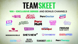 TeamSkeet - cuki pici nerdy kiscsaj casting forgatás videója