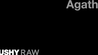 TUSHYRAW - Agatha a bombázó vörös hajú hölgyemény