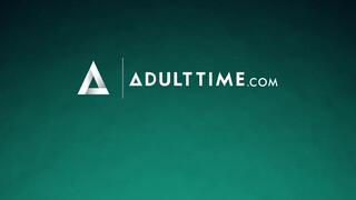 21 SEXTREME - Daphne Klyde a cuki tini nőci