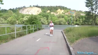 Public Agent - Hatalmas didkós szép seggű kiscsaj