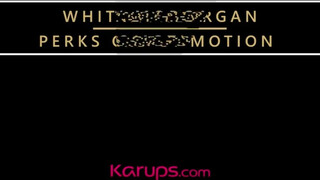 Karups - Whitney Morgan kúrel a tini krapekkal