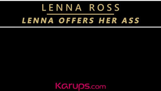Lenna Ross popsikája megkúrva