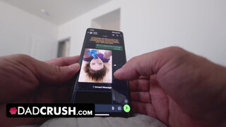 DadCrush - Spriccelés a kedves mostohalányom szűk puncijába
